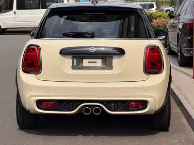 MINI MINI 2019