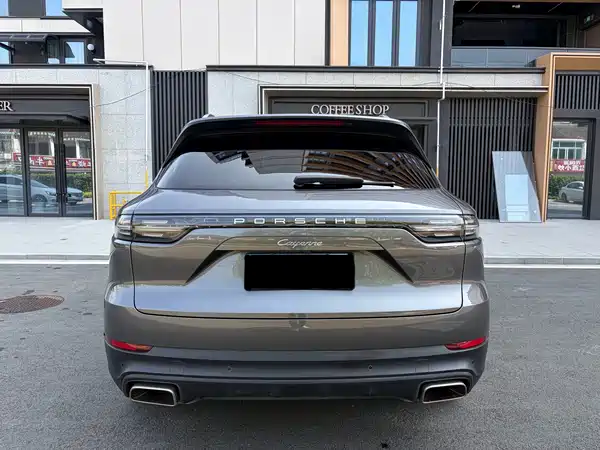Porsche Cayenne 2019