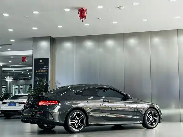Mercedes-Benz C-Class 2023