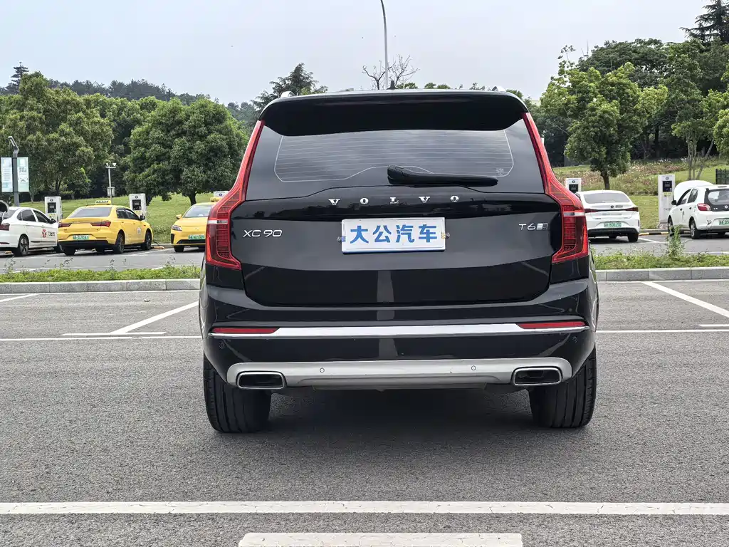 Volvo XC90 2021 — фото 18