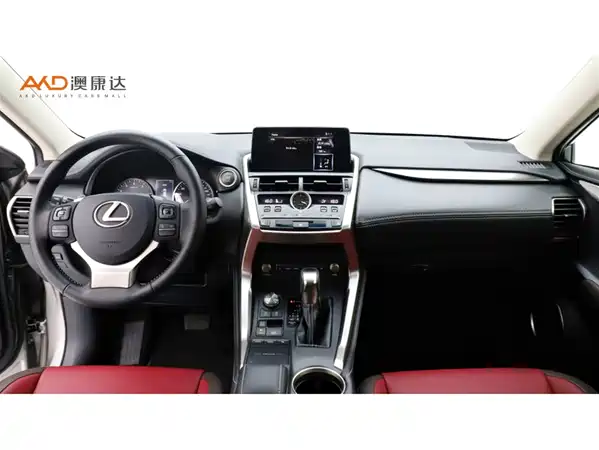 Lexus NX 2018