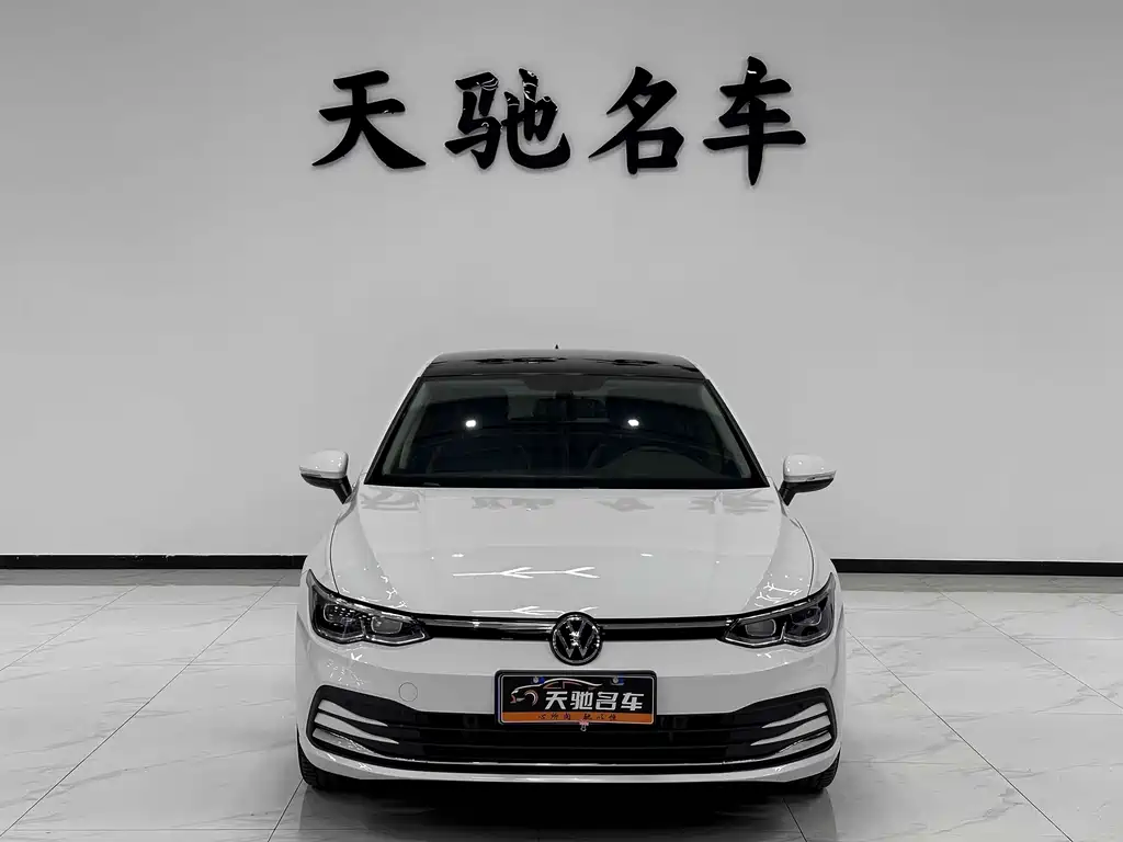 Volkswagen Golf 2021