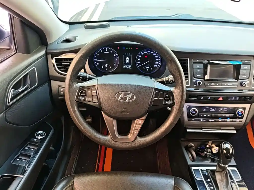Hyundai Mistra 2015 — фото 11