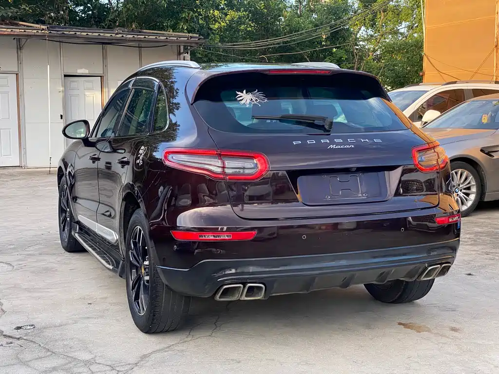 Zotye SR9 2017 — фото 15