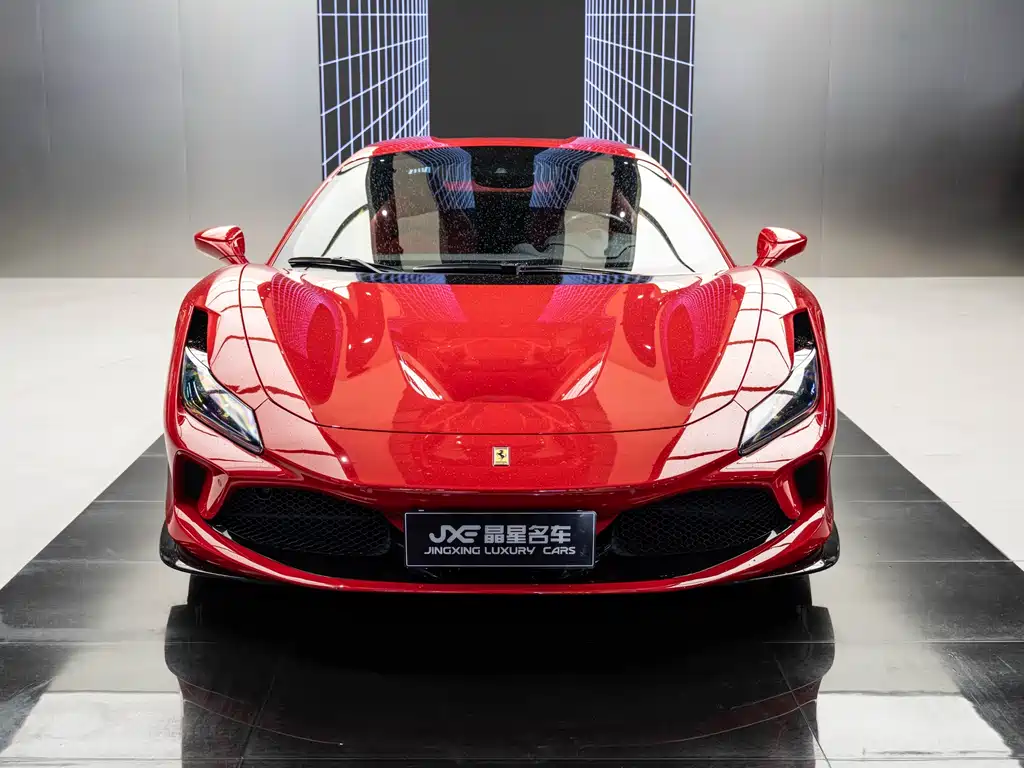 Ferrari F8 2022 — фото 2