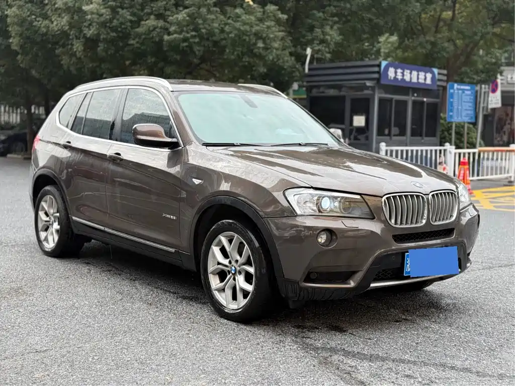 BMW X3 2012 — фото 4