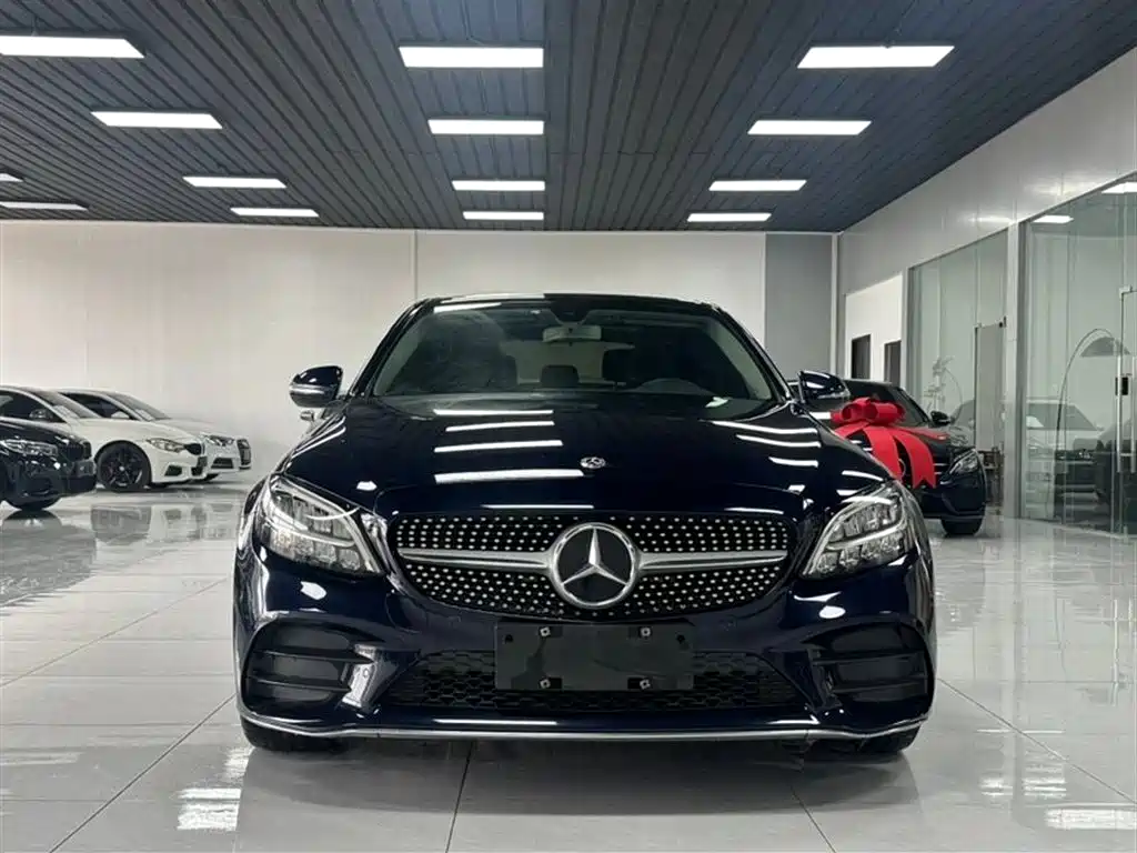 Mercedes-Benz C-Class 2019 — фото 2