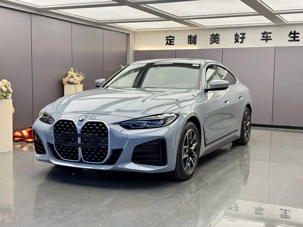 BMW 4 Series 2022 — фото 1