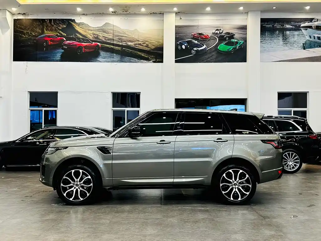 Land Rover Sport 2022 — фото 3