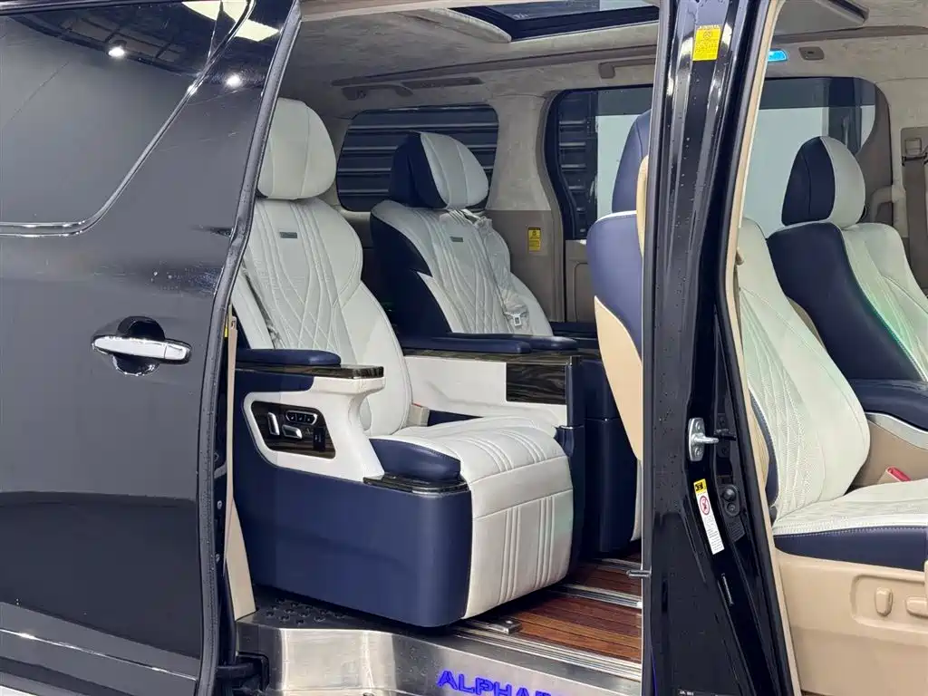 Toyota Alphard 2015 — фото 9
