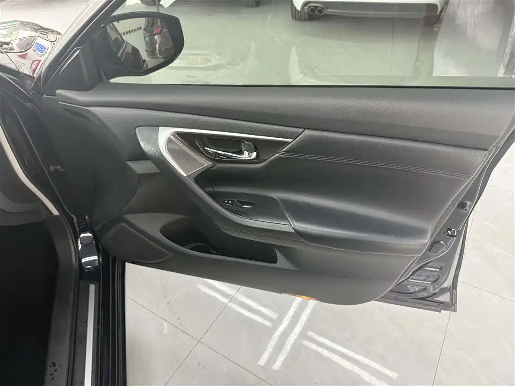 Nissan Teana 2015 — фото 11