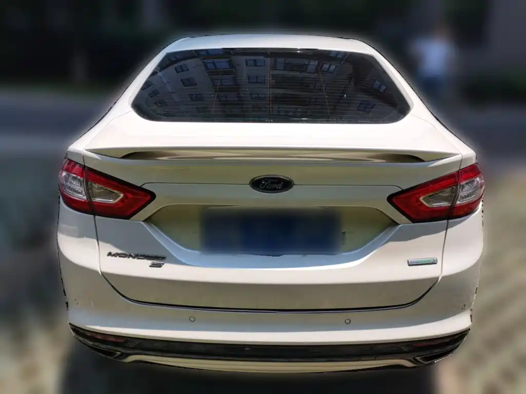 Ford Mondeo 2015 — фото 4