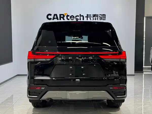 Lexus LX 2025