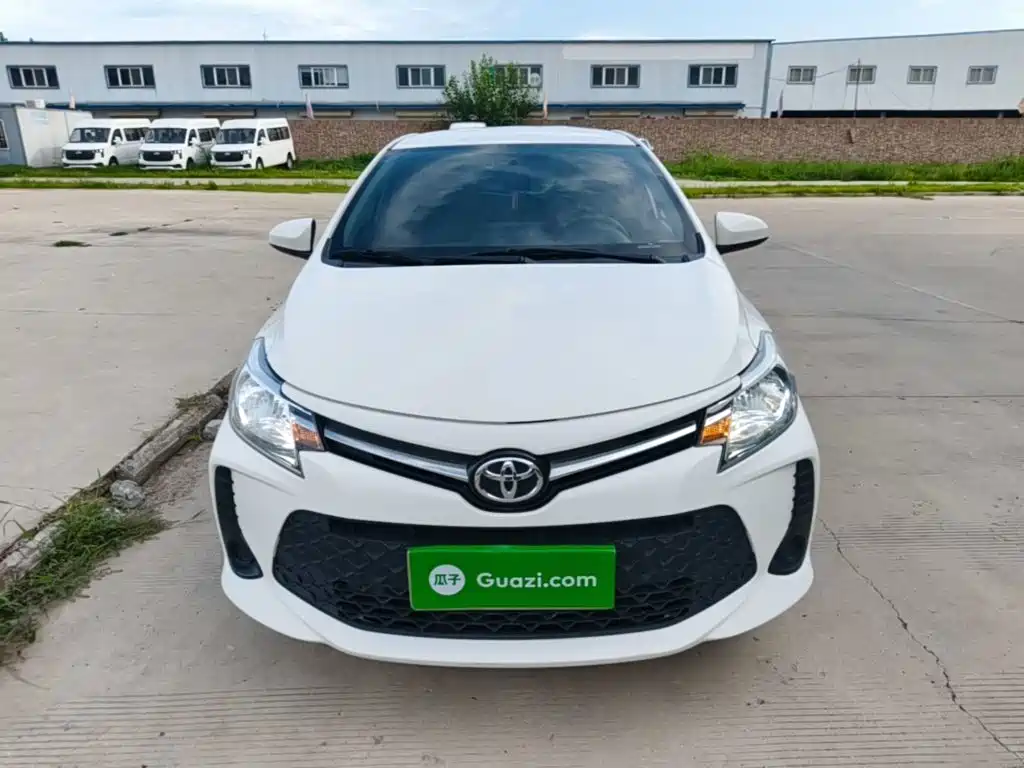 Toyota Vios FS 2022