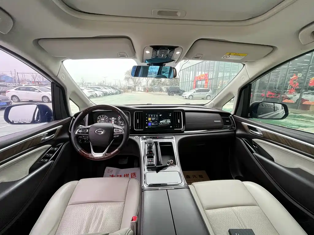 GAC Motor Trumpchi M8 2021 — фото 5