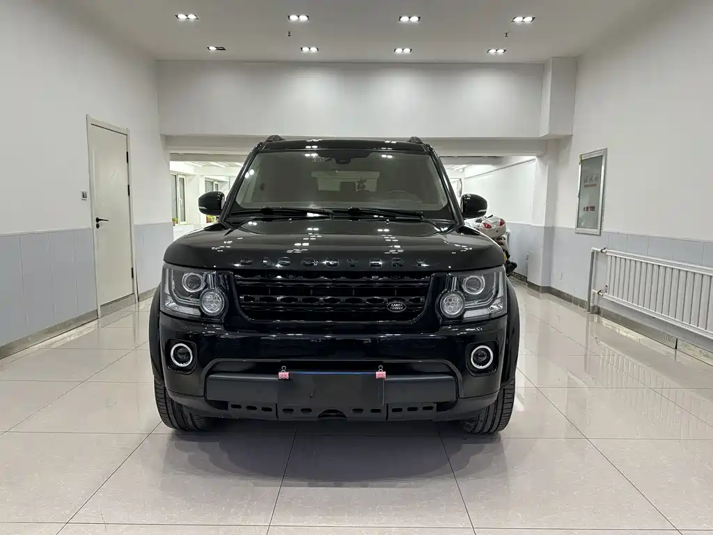 Land Rover Discovery 2015 — фото 2
