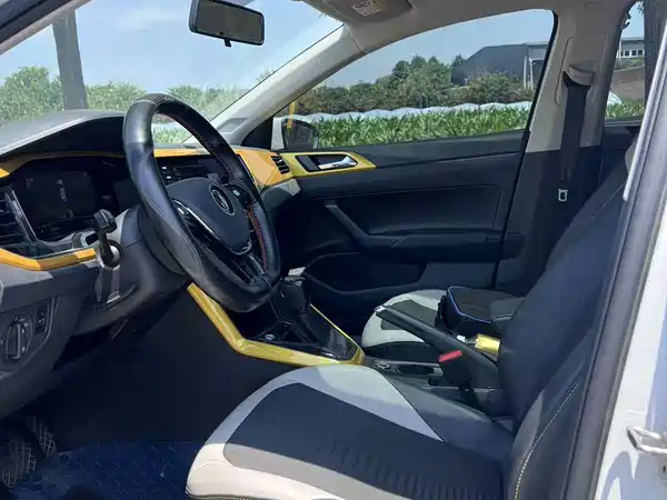 Volkswagen Polo 2023