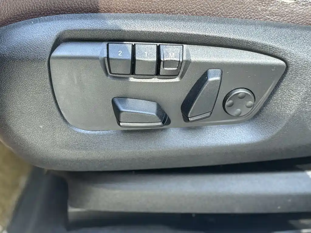 BMW X5 2015 — фото 19