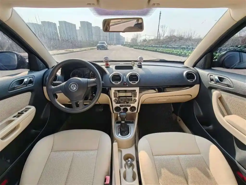 Volkswagen Lavida 2011