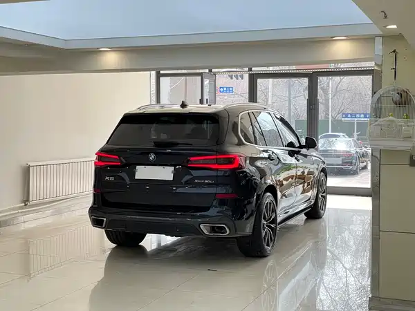 BMW X5 2022