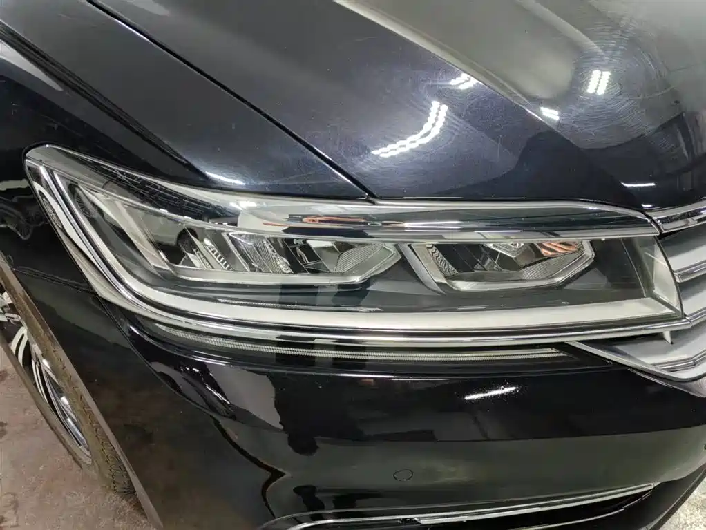 Volkswagen Phideon 2018 — фото 15