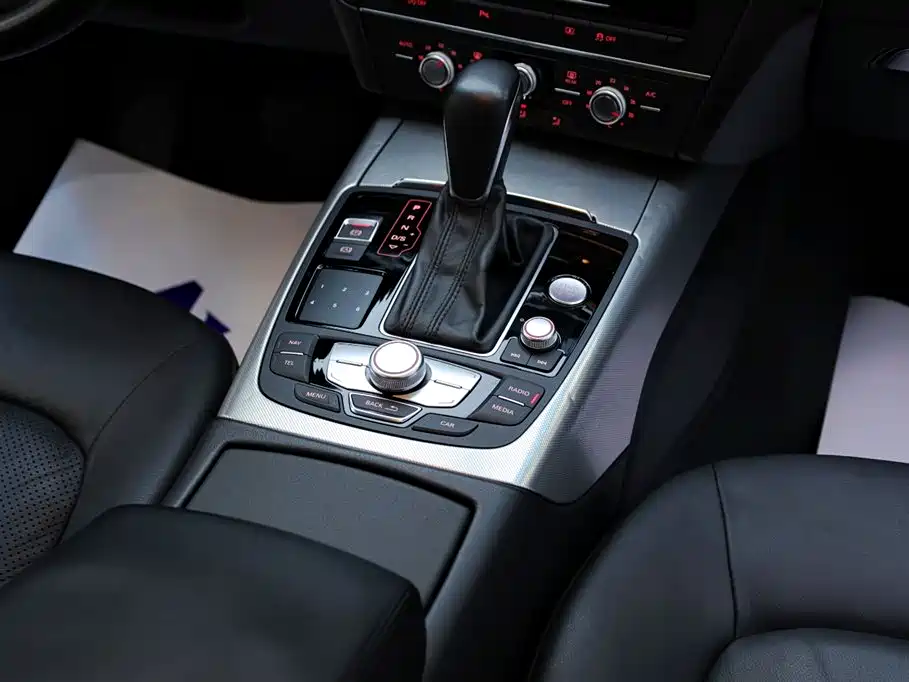 Audi A6L 2017 — фото 20