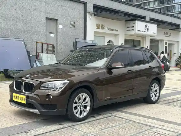 BMW X1 2012