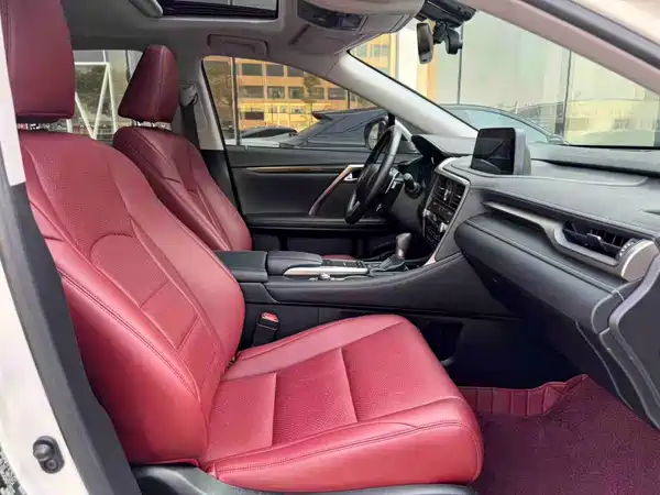 Lexus RX 2020