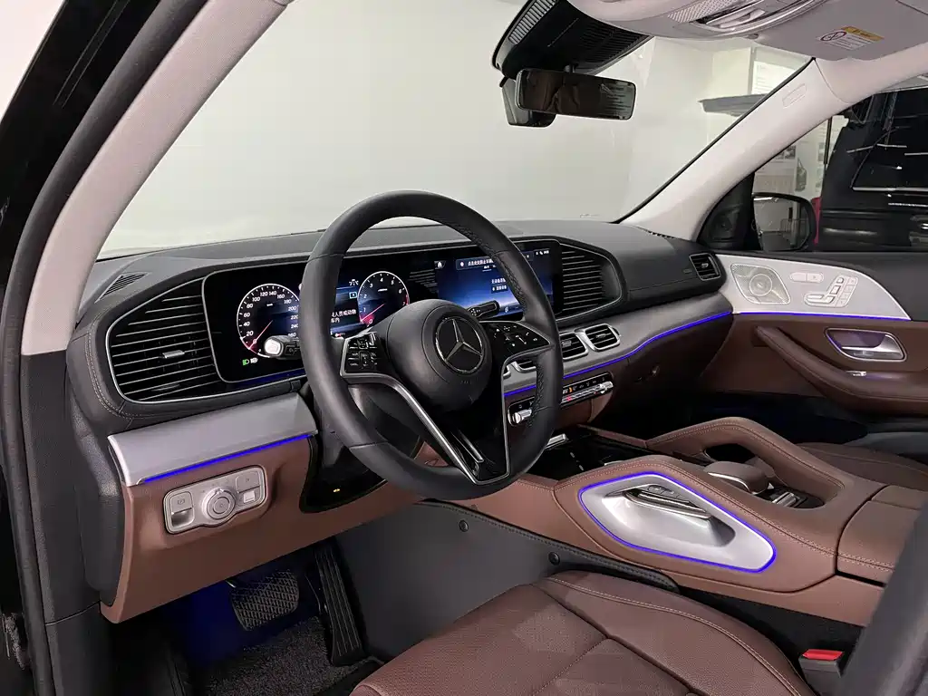 Mercedes-Benz GLS 2025 — фото 10