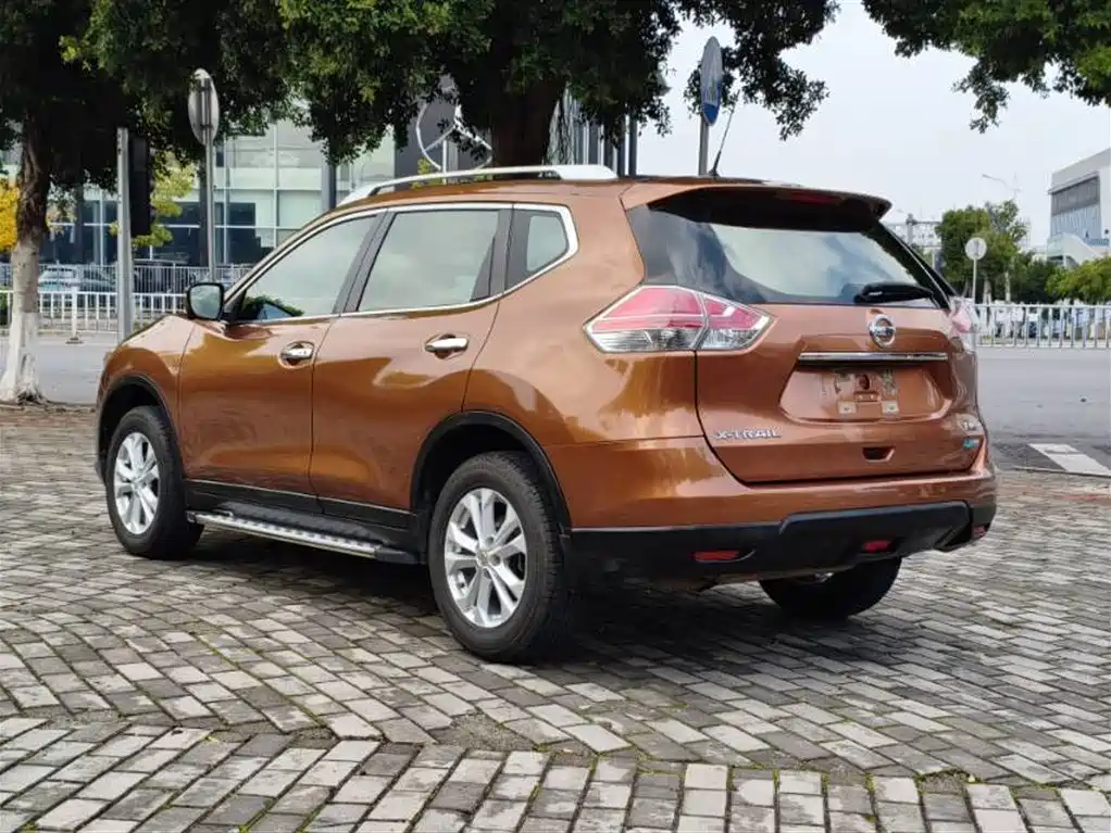 Nissan X-Trail 2016 — фото 9