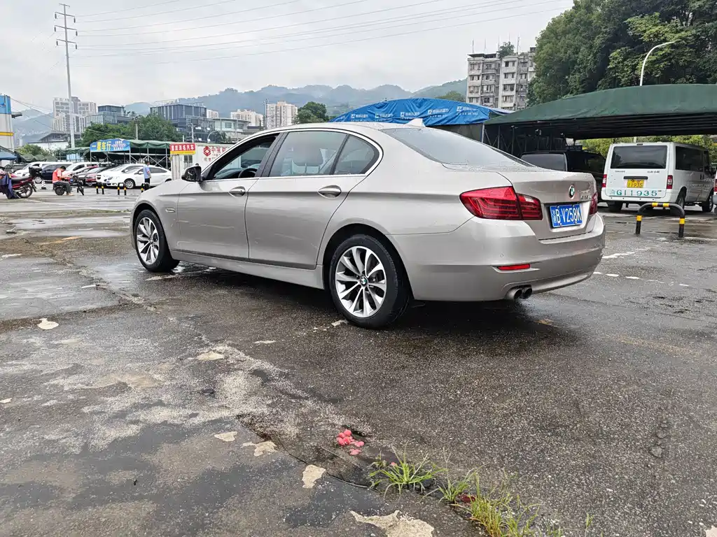 BMW 5 Series 2014 — фото 5