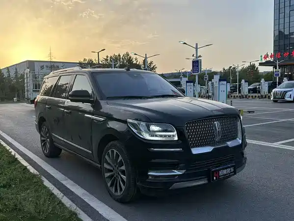 Lincoln Navigator 2019