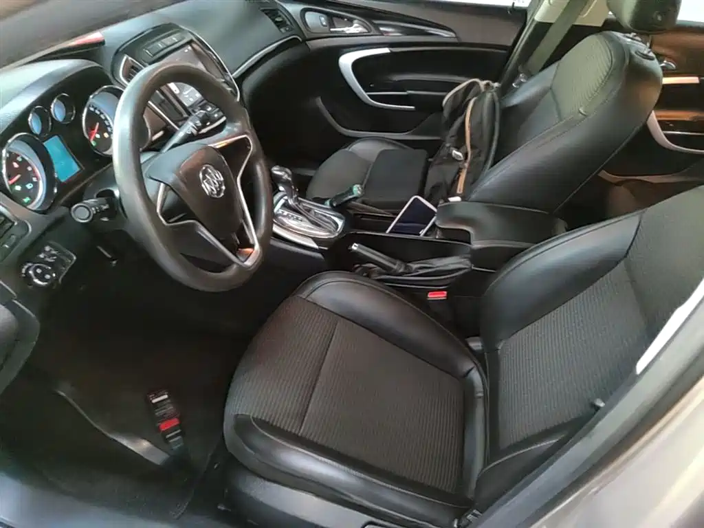 Buick Regal 2015 — фото 15