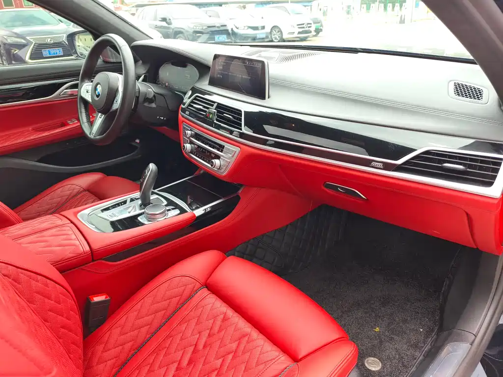 BMW 7 Series 2020 — фото 15