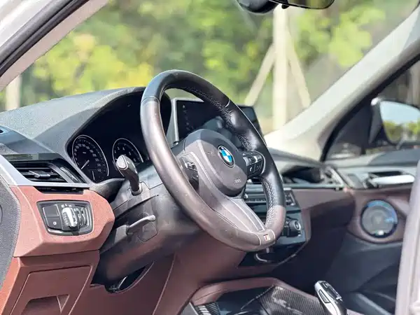 BMW X1 2021
