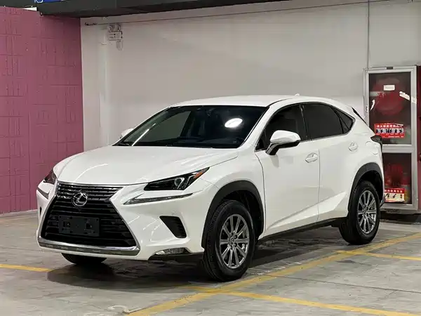 Lexus NX 2018