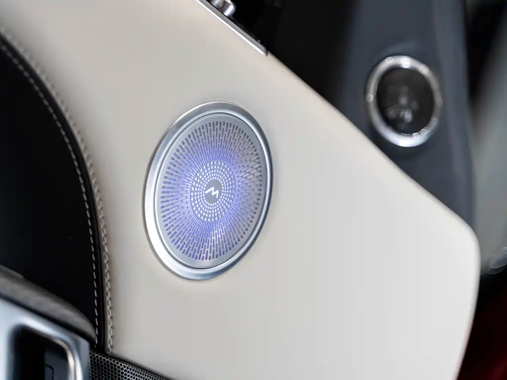 Land Rover Sport 2022 — фото 20