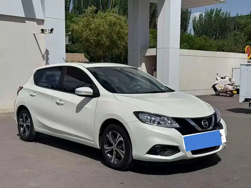 Nissan Tiida 2019 — фото 3