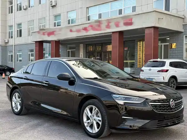 Buick Regal 2021