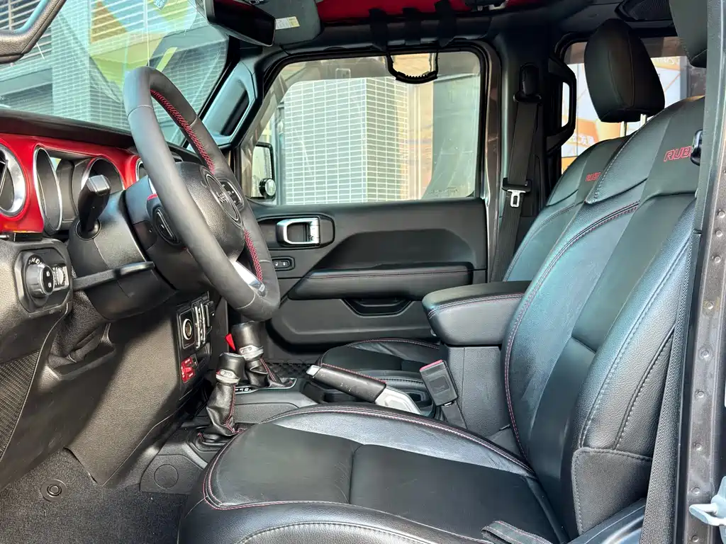 Jeep Wrangler 2020 — фото 11