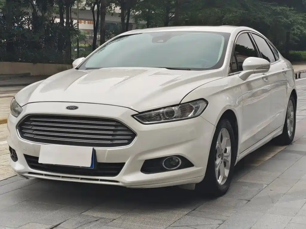 Ford Mondeo 2016 — фото 1
