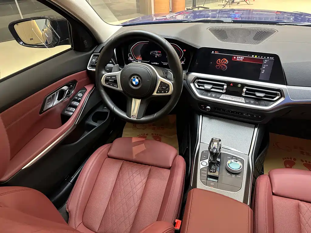 BMW 3 Series 2022 — фото 14
