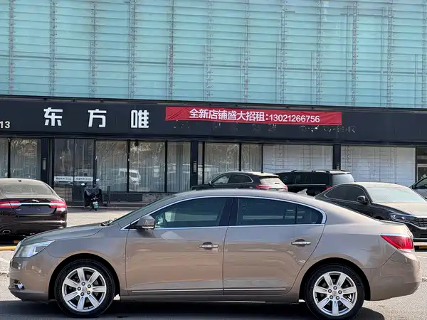 Buick LaCrosse 2009