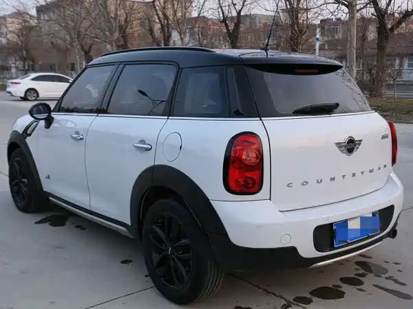 MINI Countryman 2016