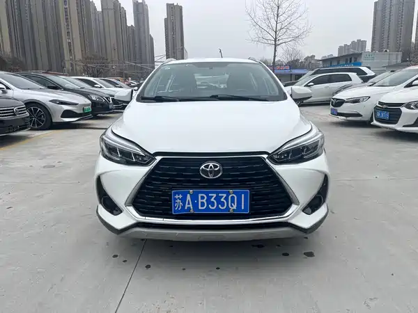 Toyota Yaris L 2022