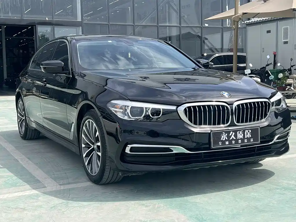 BMW 5 Series 2020 — фото 3