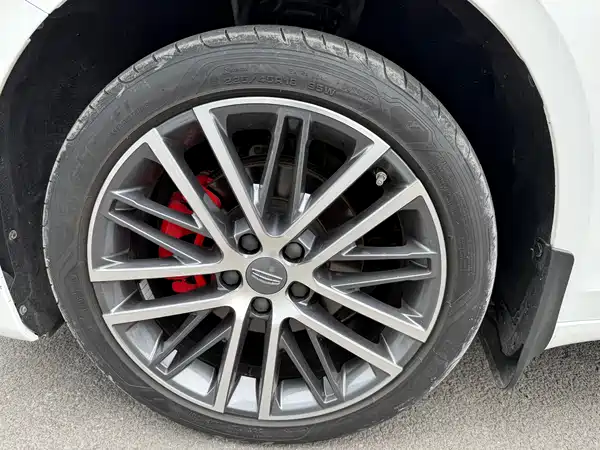 Geely Xingrui 2023