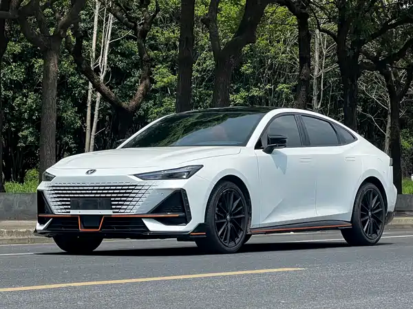 Changan UNI-V 2023