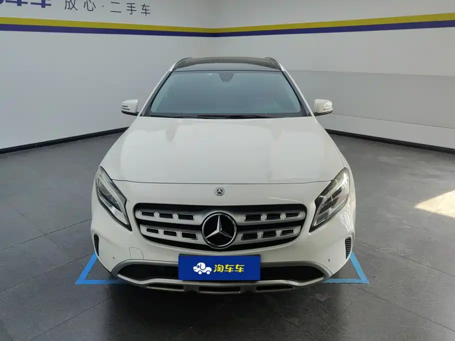 Mercedes-Benz GLA 2019