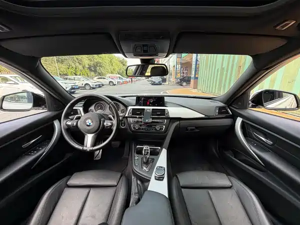 BMW 3 Series 2015